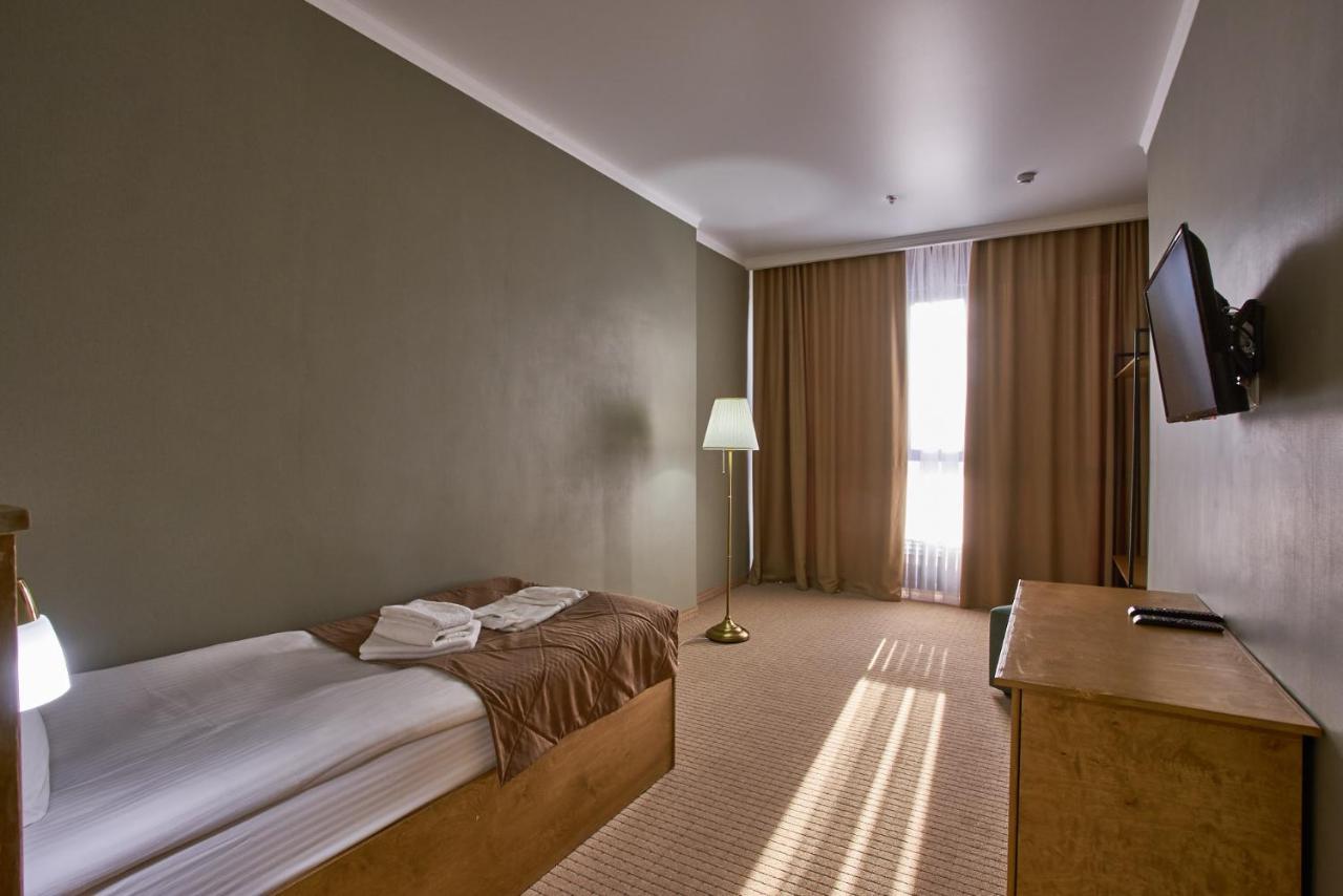 Altyn Eco Park Hotel Nur-Sultan  Exterior photo