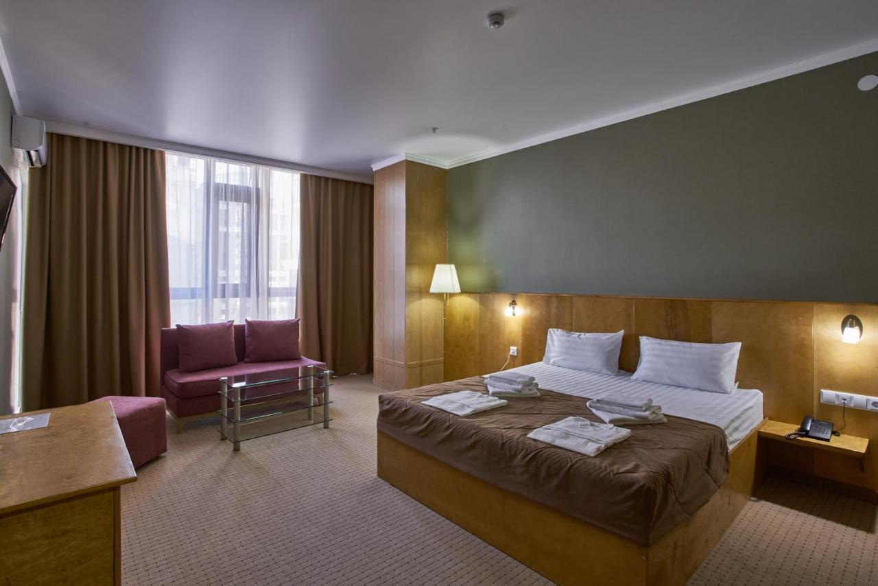 Altyn Eco Park Hotel Nur-Sultan  Exterior photo