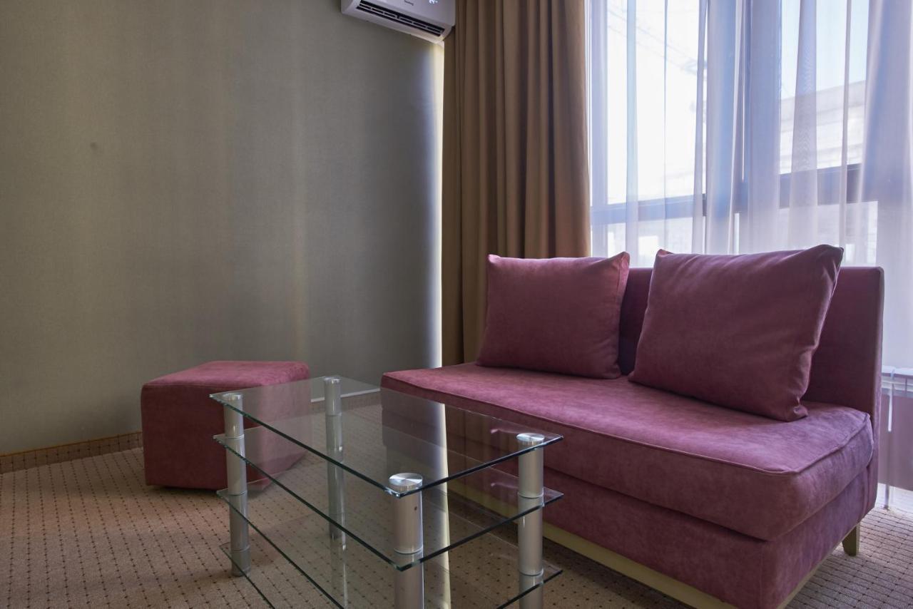 Altyn Eco Park Hotel Nur-Sultan  Exterior photo