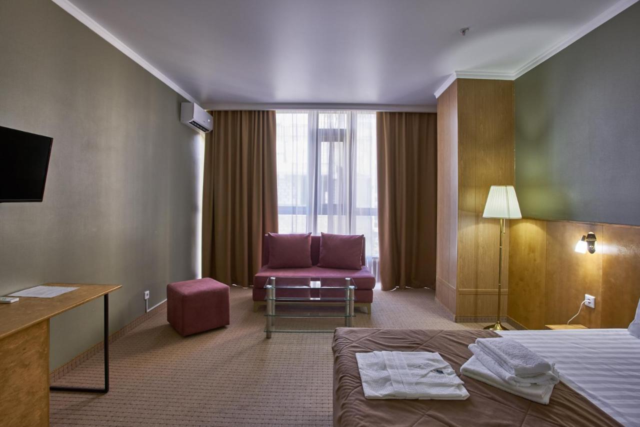 Altyn Eco Park Hotel Nur-Sultan  Exterior photo