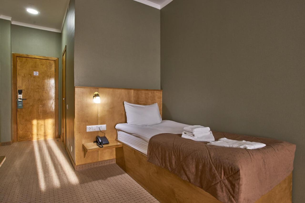 Altyn Eco Park Hotel Nur-Sultan  Exterior photo