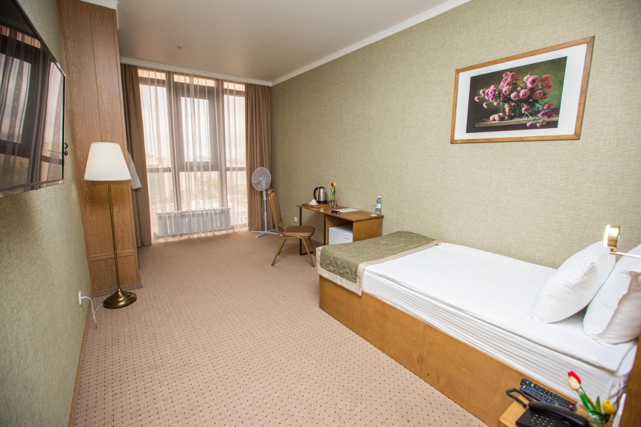 Altyn Eco Park Hotel Nur-Sultan  Exterior photo