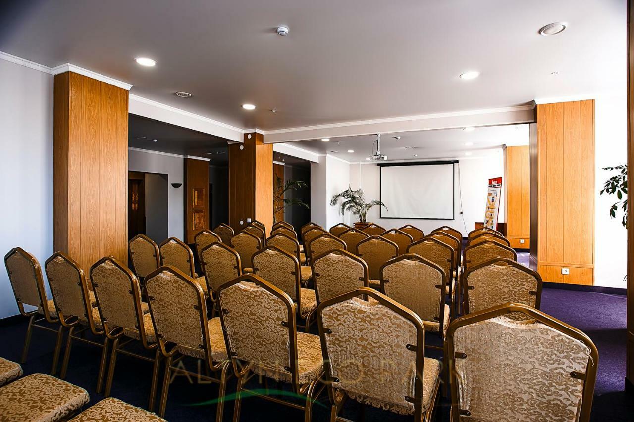 Altyn Eco Park Hotel Nur-Sultan  Exterior photo